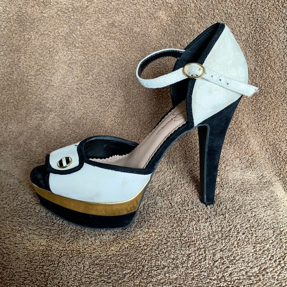 Jessica Simpson heels